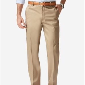 Dockers Signature Streach Straight Fit Khaki Pants